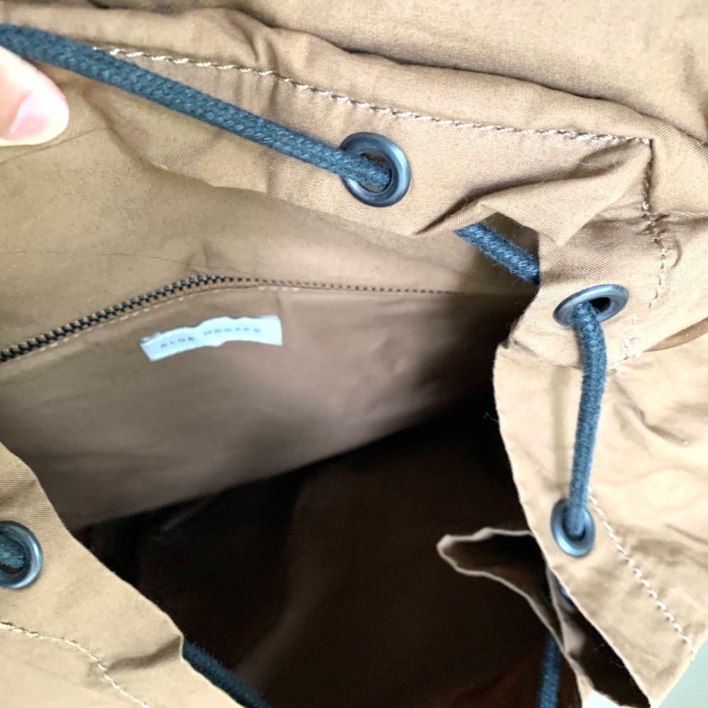 Cub Monaco - Weekend Rucksack Backpack - Picture 6 of 12